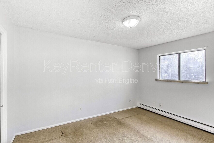 Building Photo - 9406 W 57th Ave