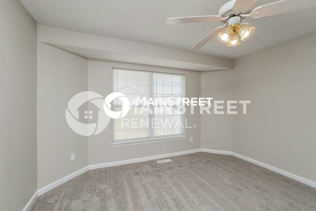 Building Photo - 2 Bedroom Pet-Friendly Home in Louisville,...