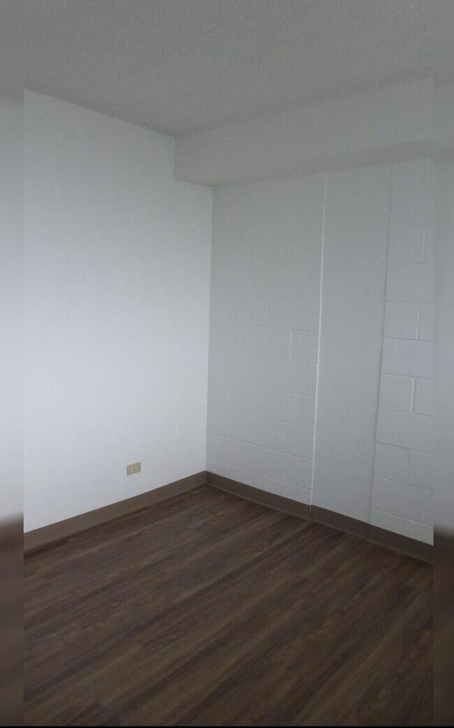 Building Photo - Mountainview Terrace – 2 Bed / 1 Bath / 1 Parking in Kaneohe