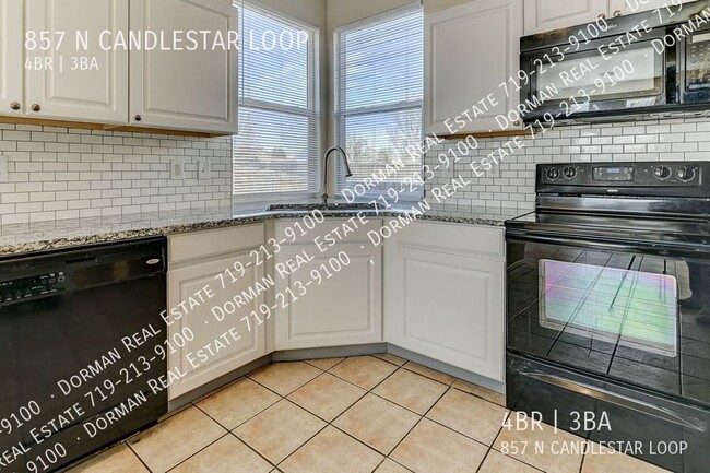 Building Photo - 857 Candlestar Loop N