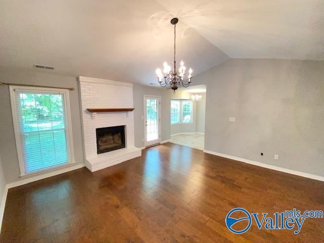 Building Photo - 826 Crestview Dr