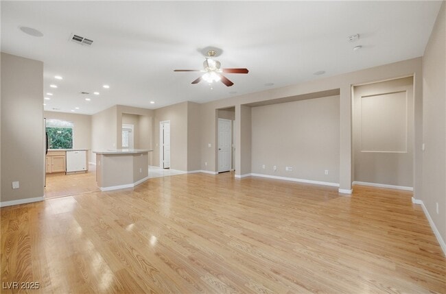 Building Photo - 10631 Sweet Lilly Ct