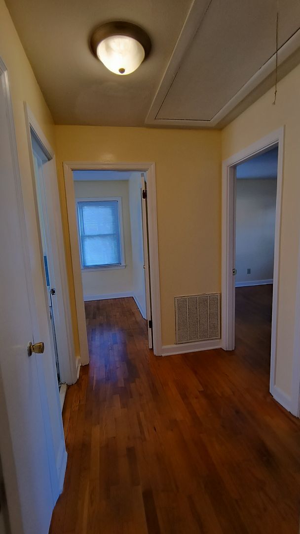 Building Photo - 5111 Palmetto Ln