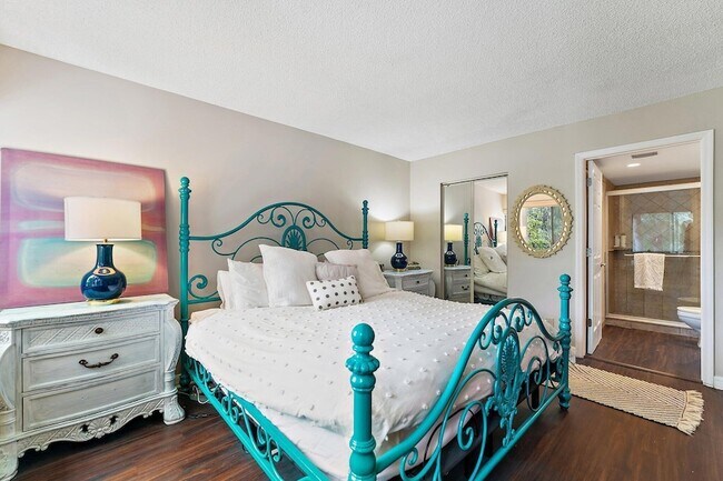 Building Photo - 1605 S US Hwy 1