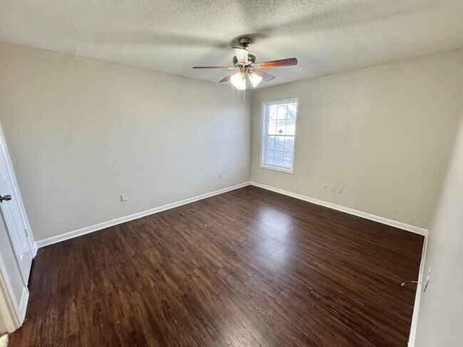 Building Photo - 6564 White Tail Lane