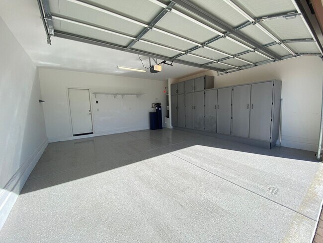 Building Photo - 3-Bed Home with Community Pool Access, Low-Maintenance Yard, and Upgraded Kitchen, Featuring Gran...