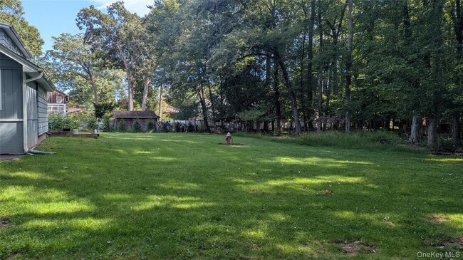 Building Photo - 362 Strawtown Rd