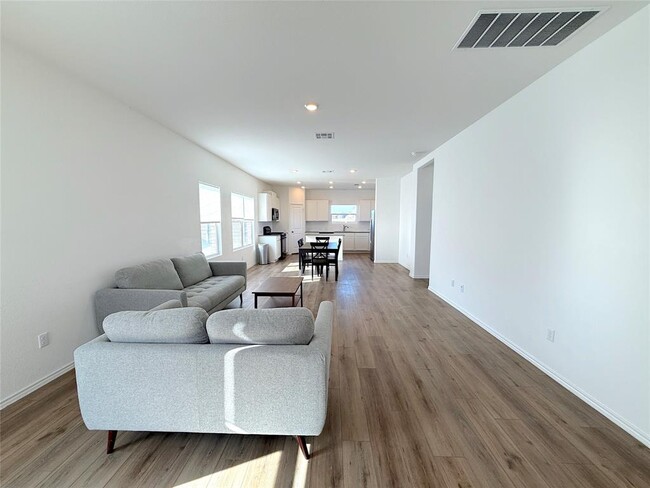 Building Photo - 224 Canley Lp