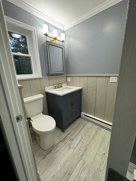 Additional Bathroom - 1466 NY-292