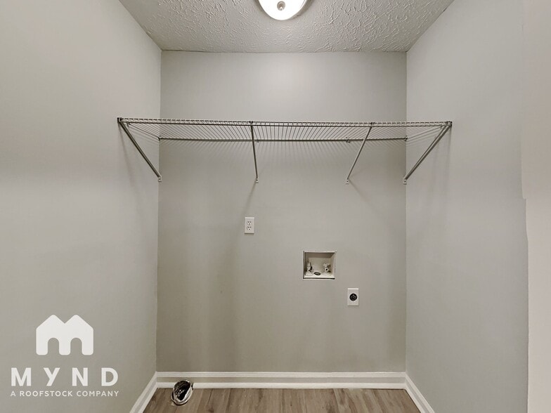 Building Photo - 8133 Puckett St SW