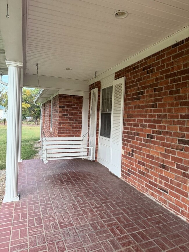 Building Photo - Premium Listing: Historic Estate + Acreage — Lamar’s Crown Jewel