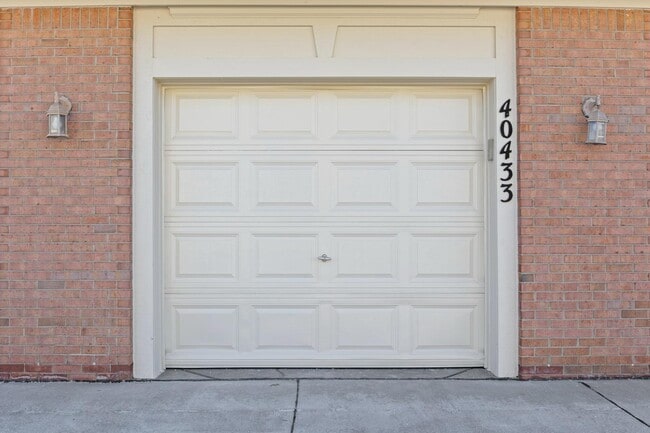 Building Photo - 40433 Gleneagle