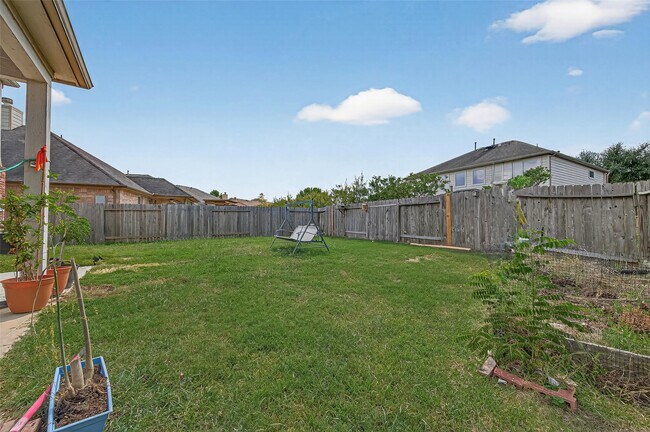 Building Photo - 25311 Mallard Bay Ln