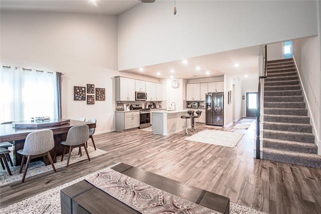 Building Photo - 500 Crystal Clear Ln