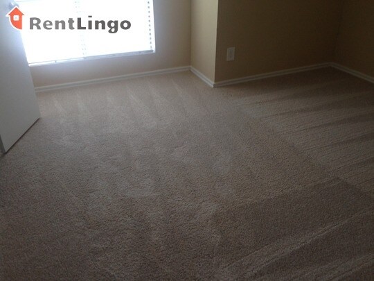 Building Photo - 15700 Lexington Blvd