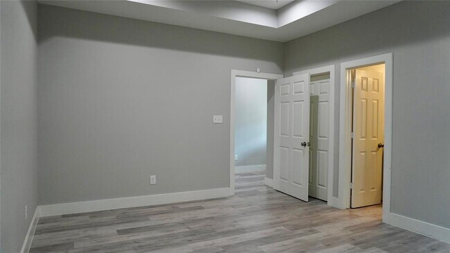 Building Photo - 6502 Bunche Dr