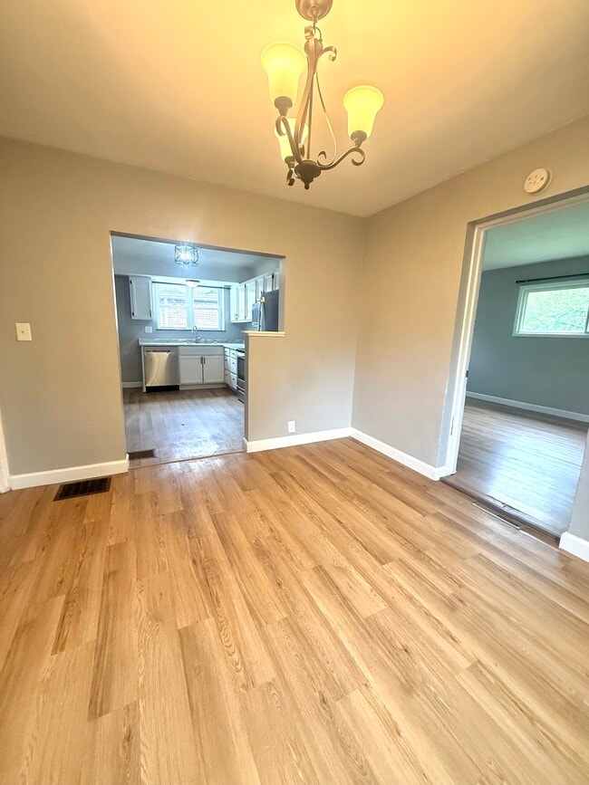 Building Photo - 1131 Wilmont Ct