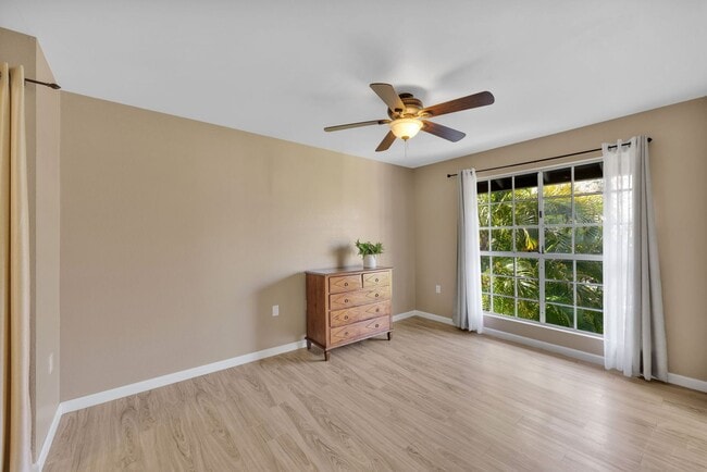 Building Photo - Unfurnished 2/2 in South Kihei