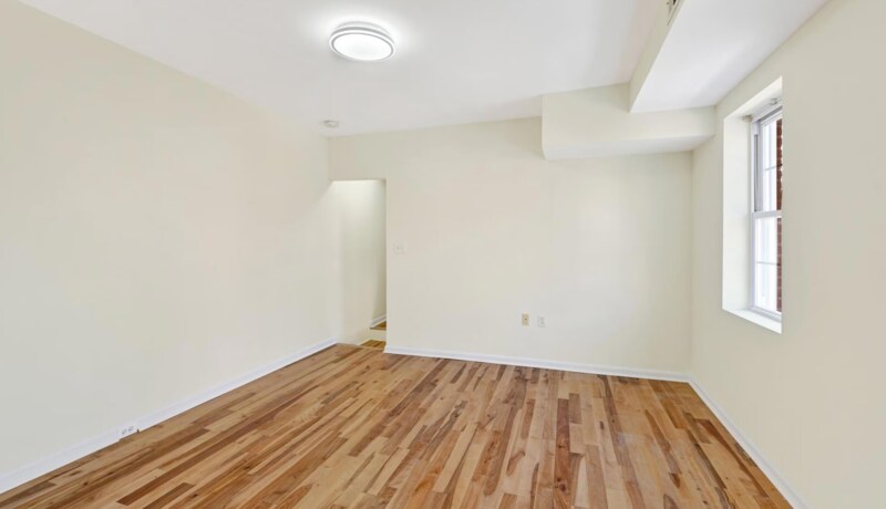 Building Photo - 2020 Gough St
