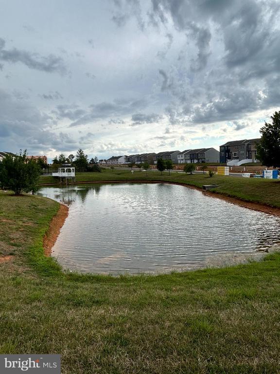 Building Photo - 301 Hillsdale Pl