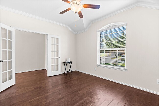 Building Photo - 15619 Windsor Bluff Dr