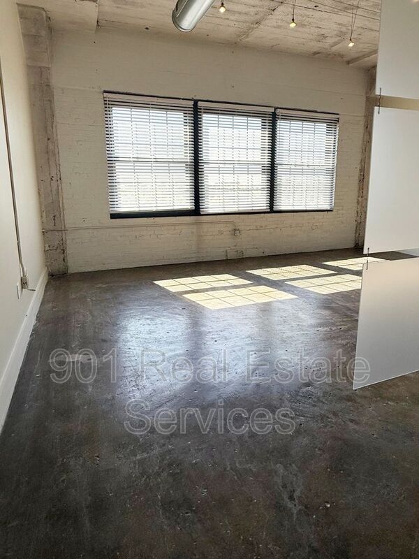 Building Photo - 505 Tennessee St