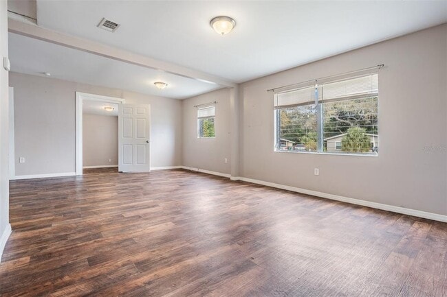 Building Photo - 5475 70th Ln N