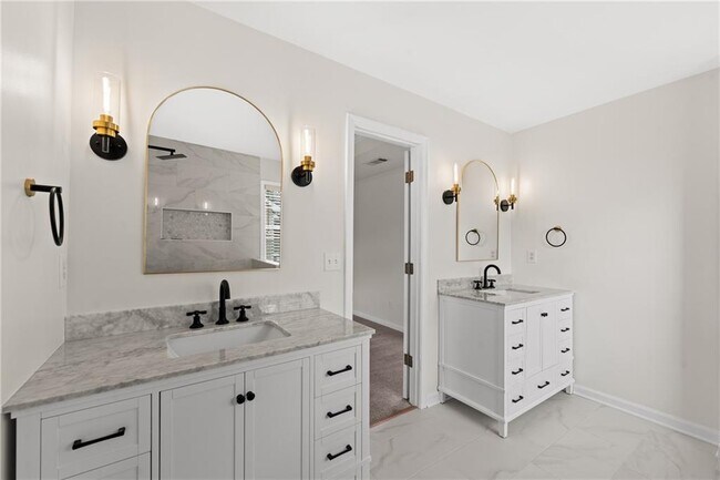 Building Photo - 3736 Castle View Ct