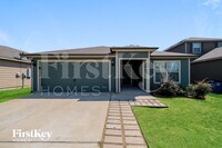 Building Photo - 1310 Barrel Dr