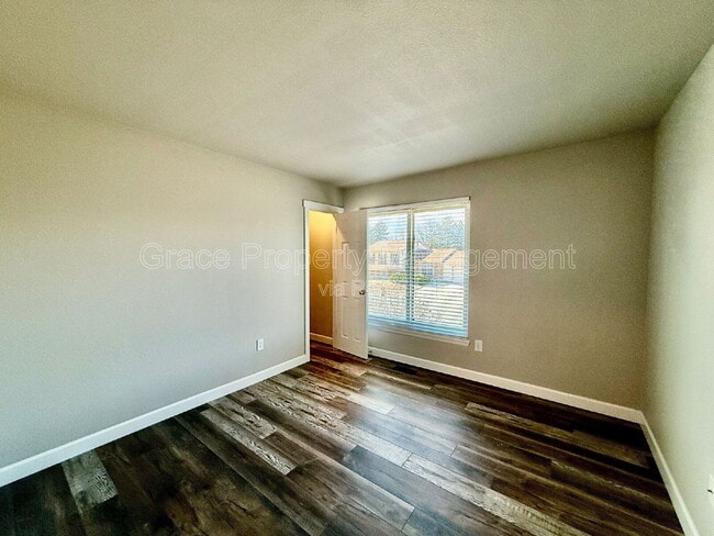 Building Photo - 10010 Bryant Ct