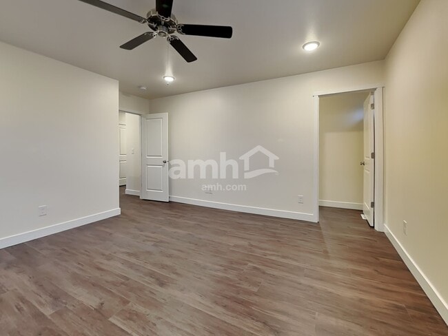 Building Photo - 7919 Verona Loop