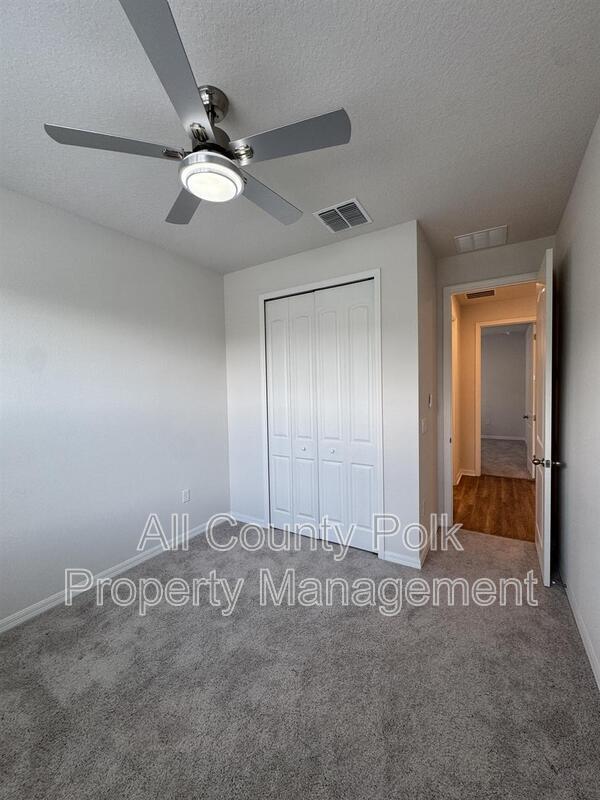 Building Photo - 851 Folklore Ln