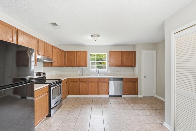 Building Photo - Sagebrush