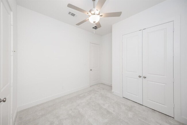 Building Photo - 31815 Pecan Mdw Ln