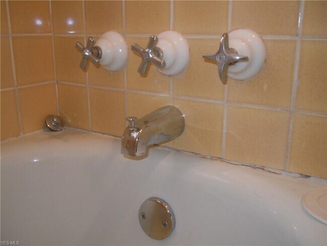 Building Photo - 3701 Palmerston Rd