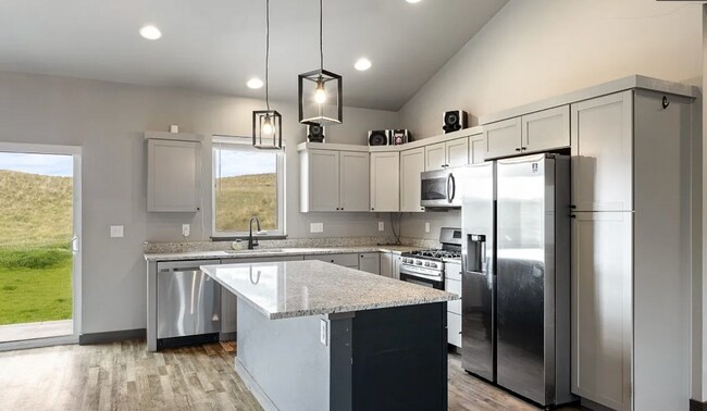 Building Photo - 3 Bedroom 2 Bath in Livingston!