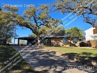 Building Photo - 502 Sunrise Cir