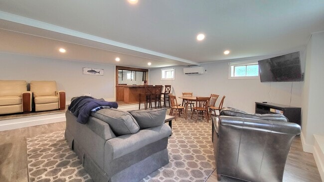 Building Photo - 285 Berwick Rd