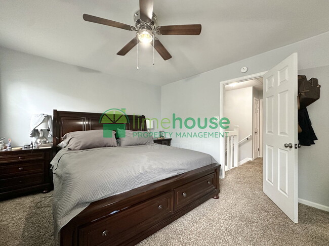 Building Photo - 4613 Marlwood Way