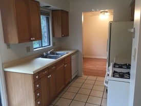 Building Photo - 8163 Ralston Ct