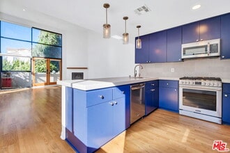 Building Photo - 9917 Tabor St