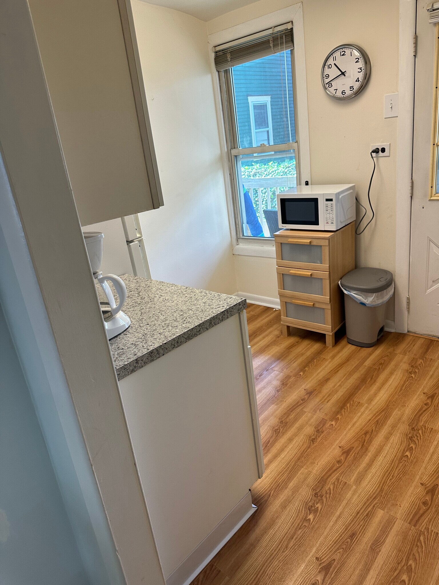 Apt A Kitchen - 84 Mount Hermon Way