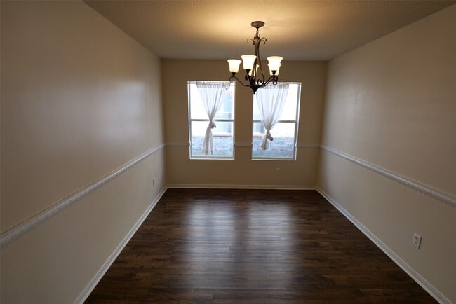 Building Photo - 5042 Oak Stand Ct
