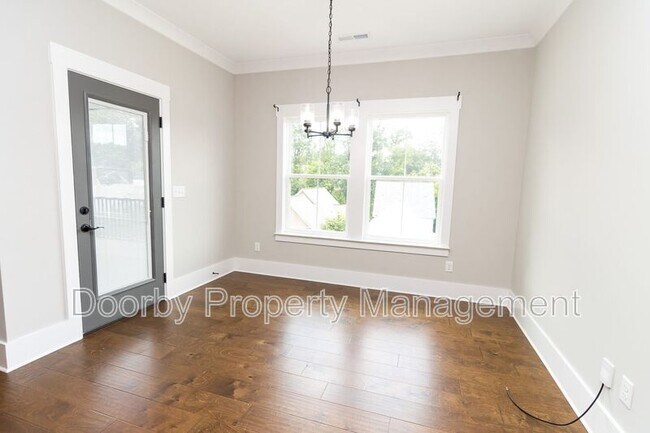 Building Photo - 2760 Ridge Park Dr