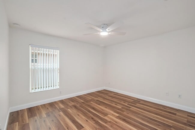 Building Photo - 8511 SE 158th Pl