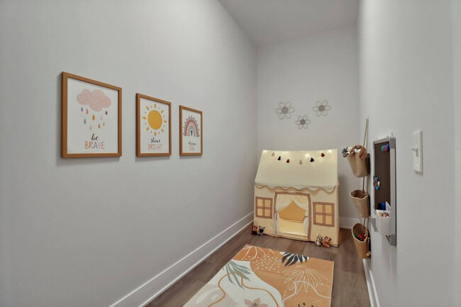 Building Photo - 28294 Ferry Rd