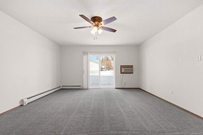 Floorplan - Sunshine Court Apartments