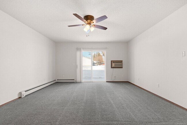 Floorplan - zSunshine Court Apartments