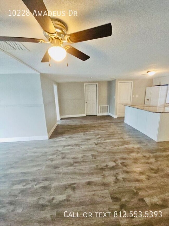 Building Photo - 10228 Amadeus Dr