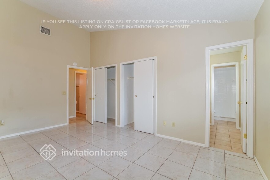 Building Photo - 155 Pinewood Cir